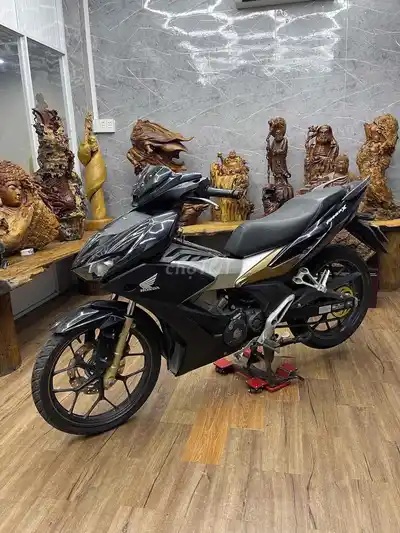 Honda Winner X официальный владелец 2019, оригинальный двигатель
