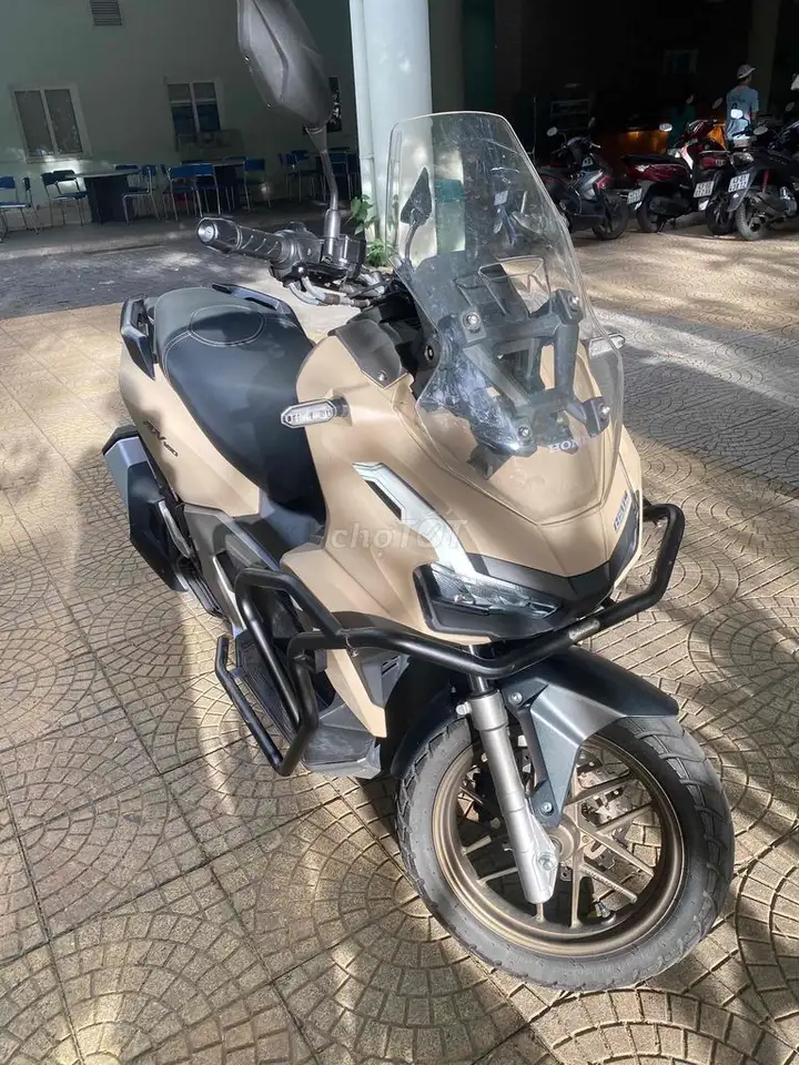 Honda ADV 160cc 2025 ABS, масляная подвеска, премиум