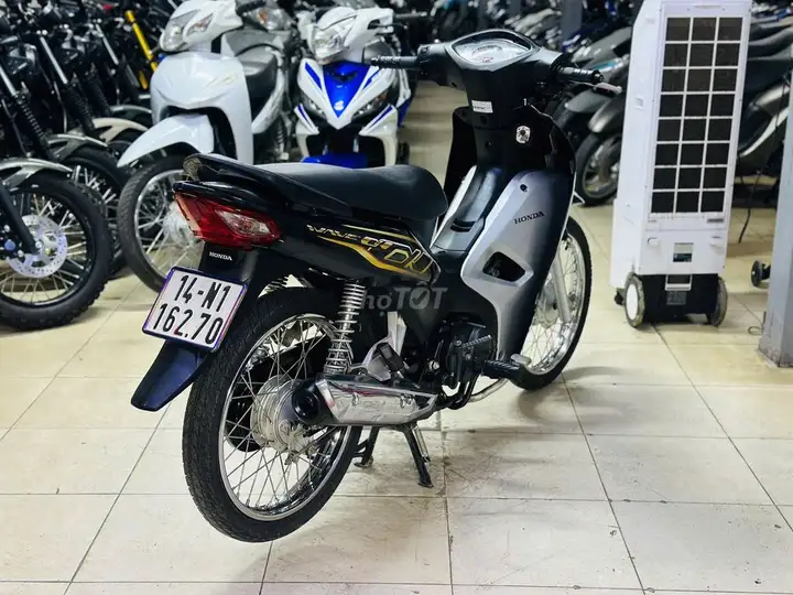 XE MAY THINH PHAT - WAVE A 110 черный глянцевый, качественный тюнинг