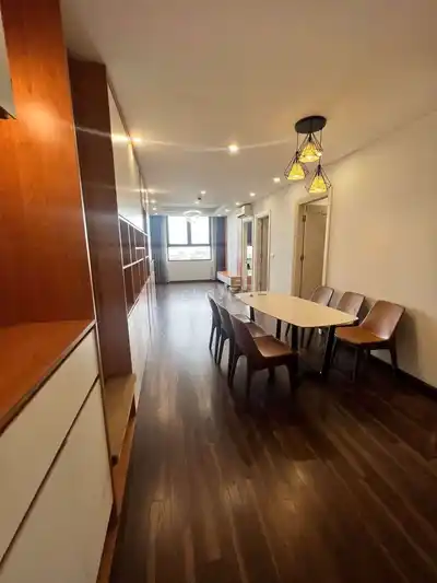 Квартира 78 м² в ЖК EcoCity Viet Hung, 2 спальни, с мебелью, вид на Vinhomes