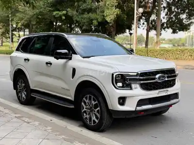 FORD EVEREST 2026 TITANIUM PLUS 6000 КМ БЕЛЫЙ