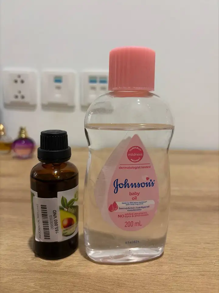 Масло авокадо, масло для тела Johnson's, парфюм
