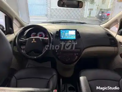 Mitsubishi Grandis 2.4 AT 2008