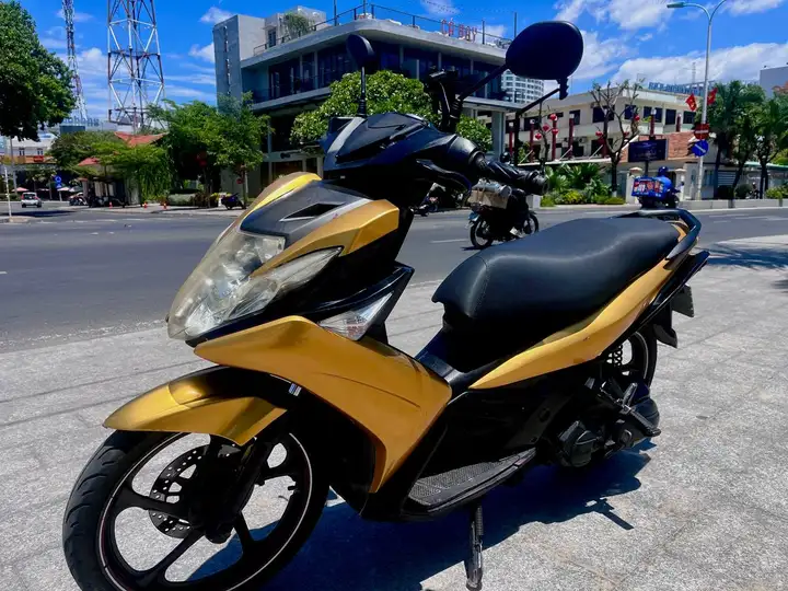 Yamaha Nouvo 5