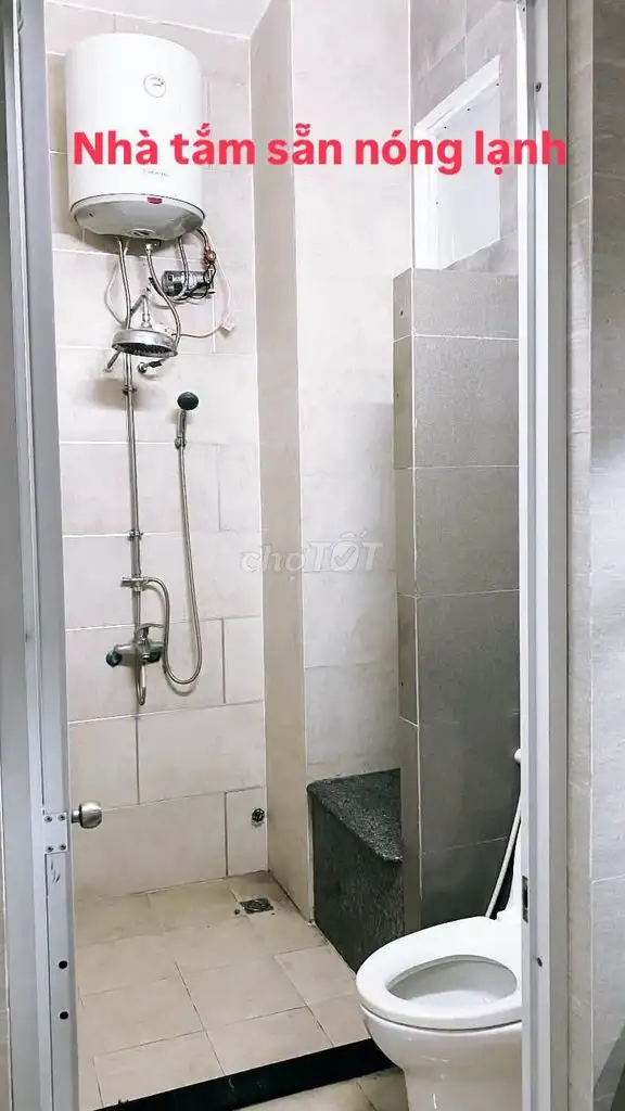 Аренда комнаты Lux Dorm в районе Хай Тяу, рядом с университетом Донг А, цена 1.400k