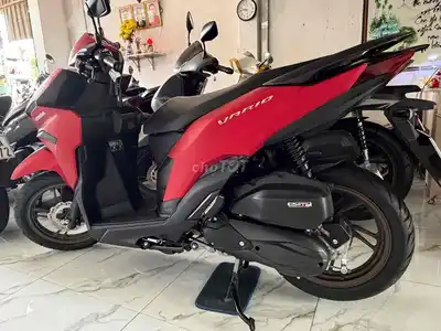 Хонда Варио 125 2025 красная 125 куб. см