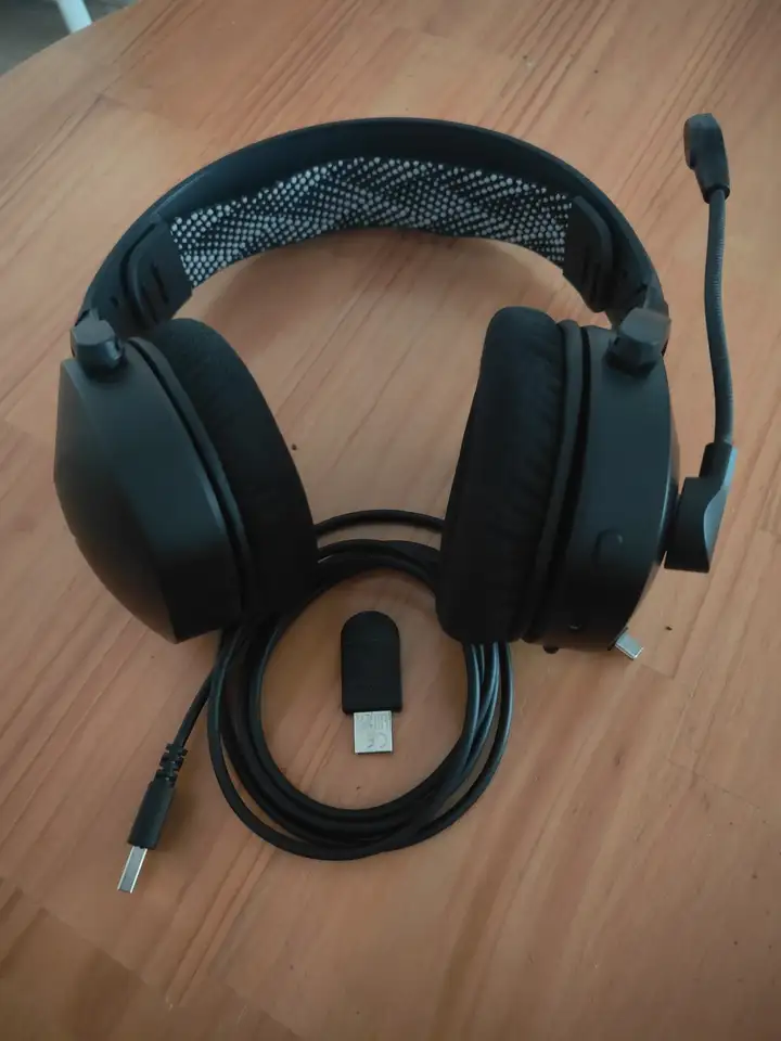 HyperX Cloud Jet Wireless