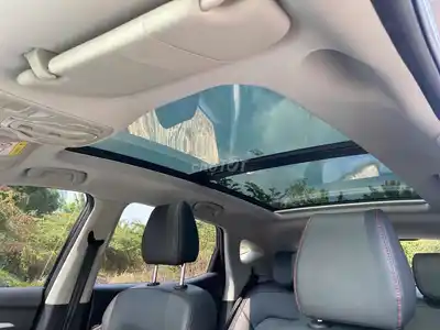 Черный кроссовер MG ZS Lux, 5 мест, автомат