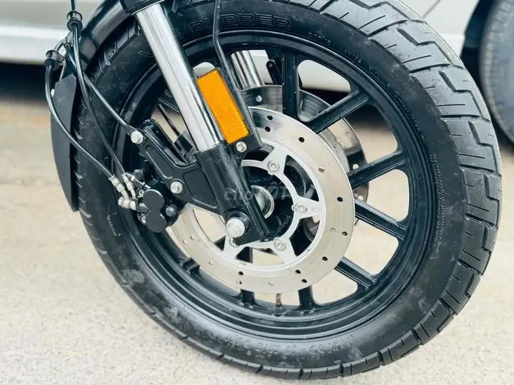Мотоцикл GPX Legend 200 2021, госномер Хошимина, от собственника, почти новый