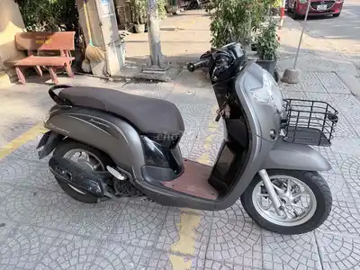 Honda Scoopy 2018 серый (для женщин)