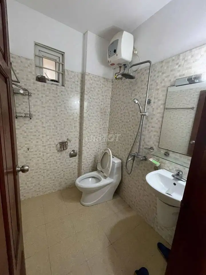 Cho thuê nhà 30m² x 5 tầng, Cầu Giấy, Hà Nội