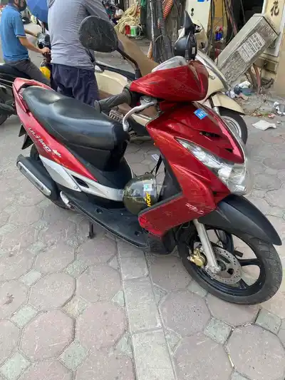 Yamaha Mio Ultimo красная госномер 29T1 179.61 3,5 млн