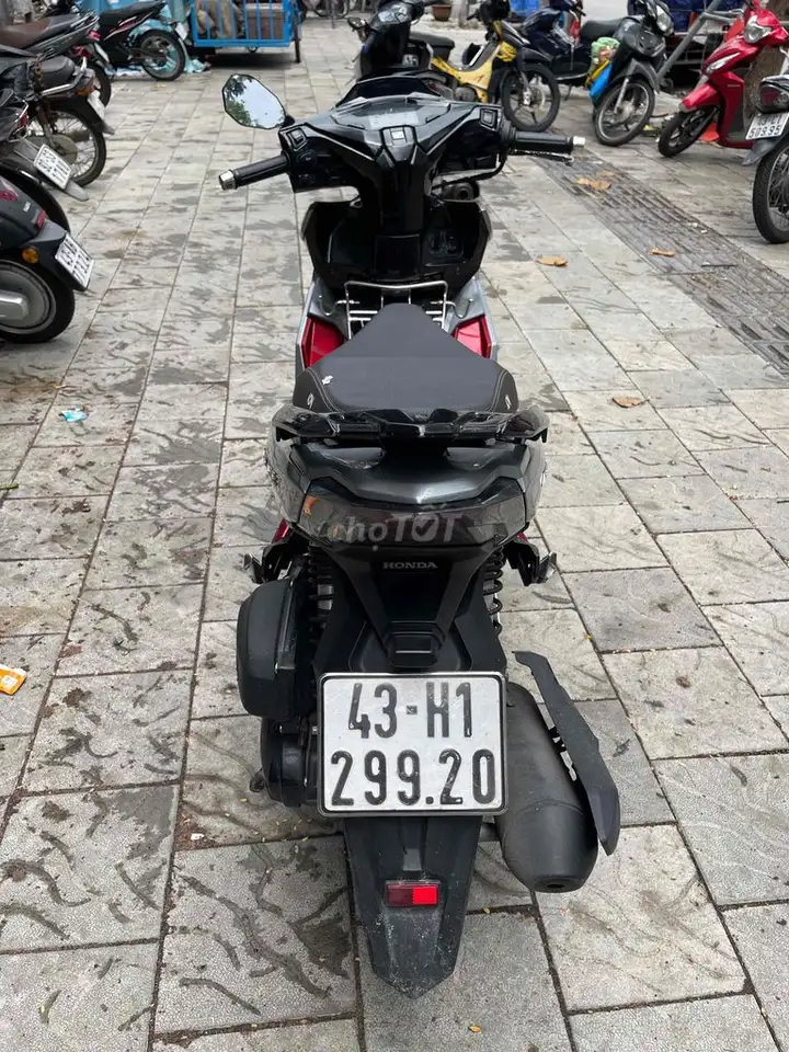 Honda Air Blade 2020 Красный, Серый, Черный 24.000 км
