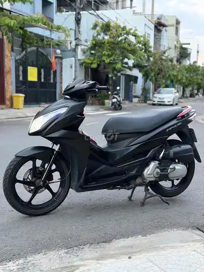 Suzuki Impulse 2017 черный