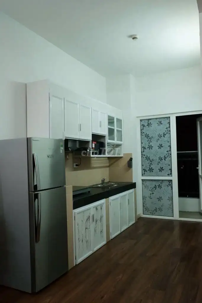 Сдается квартира 60 м², 2 спальни, рядом с озером