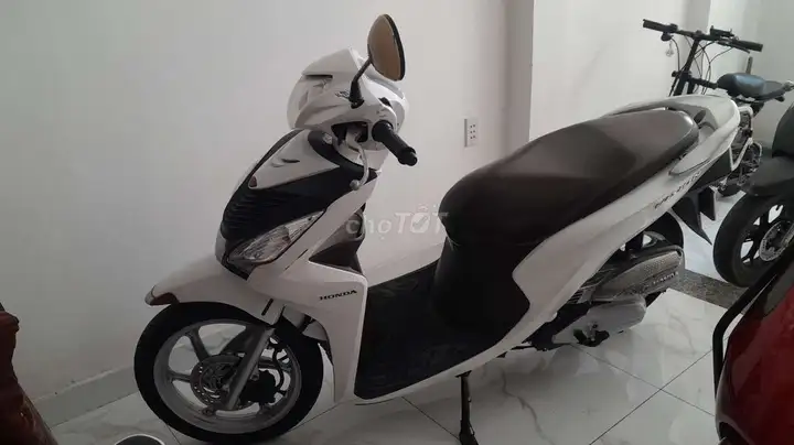 Honda Vision белый