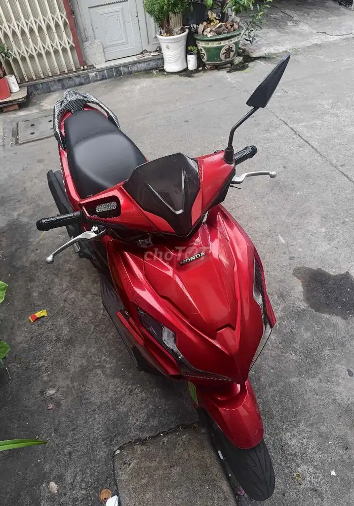 Honda Airblade 125 2023 Красный 27500 км