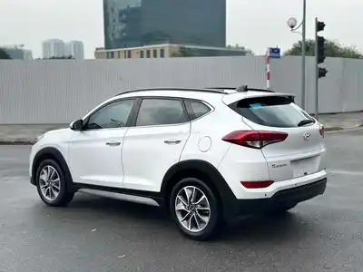 Hyundai Tucson 2018 2.0ATH Белый Бензин 80 тыс. км