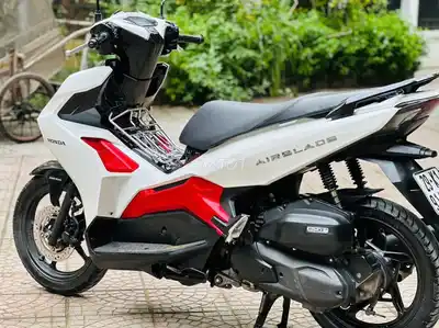 Honda Airblade 125 2023 белый