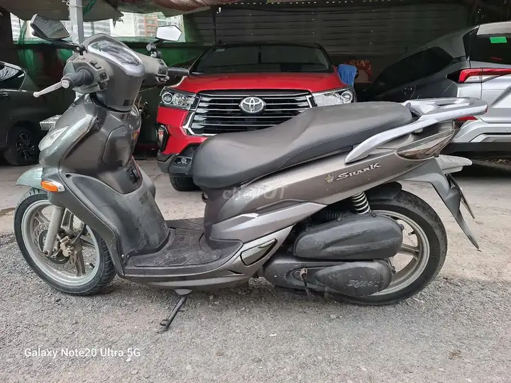 SYM Shark 170 Серый Скутер
