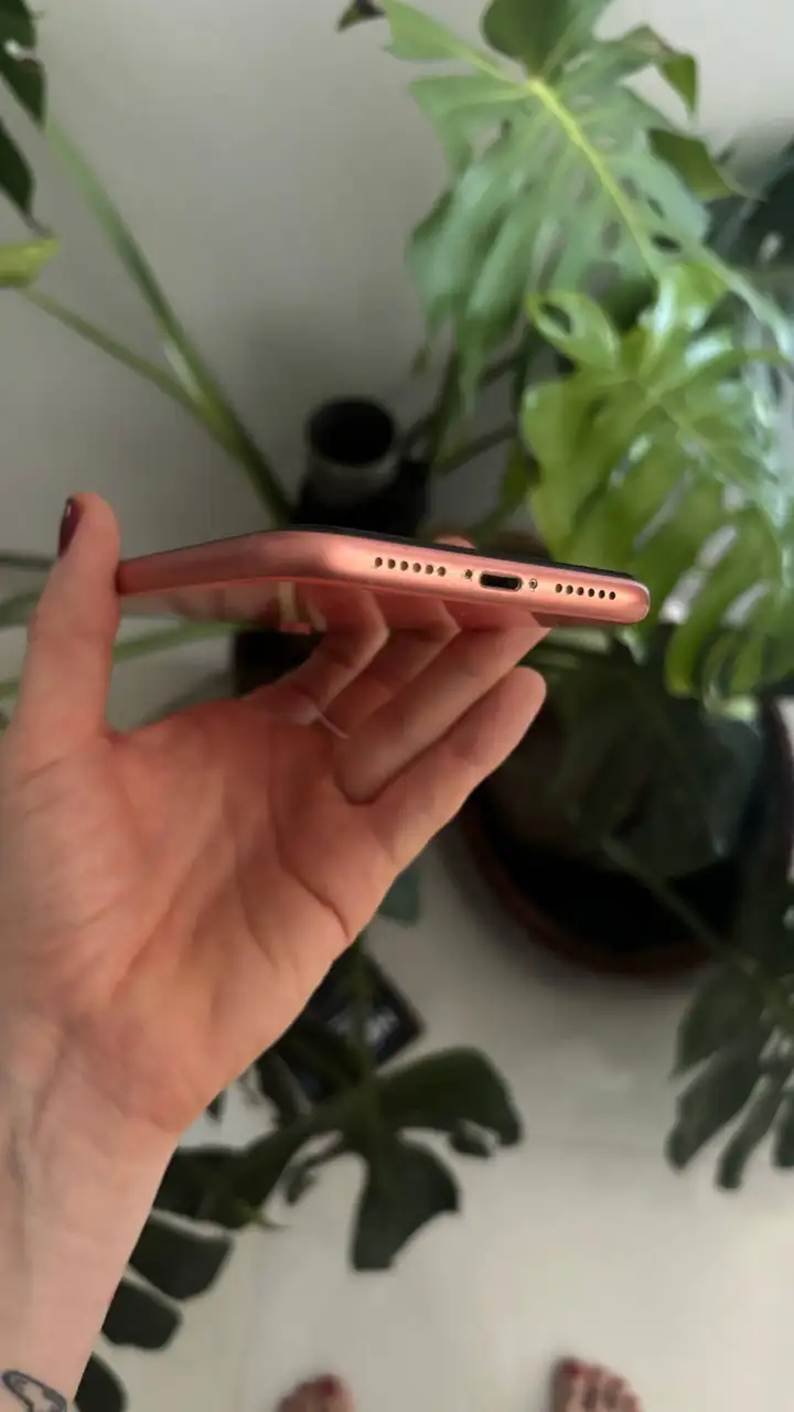 iPhone XR 64 GB