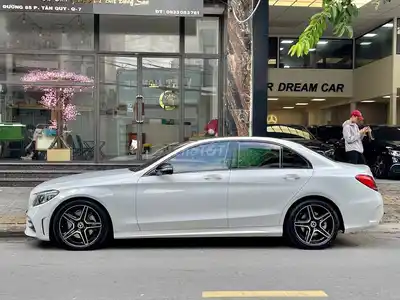 Mercedes-Benz C300 AMG 2021, пробег 12 000 км
