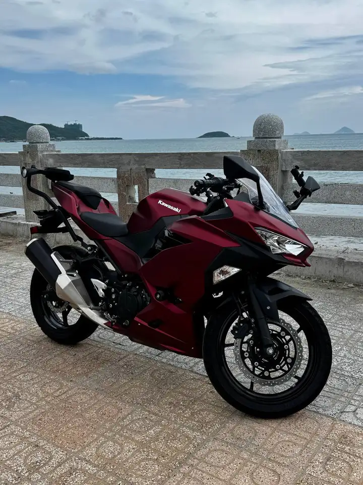 Kawasaki Ninja 400