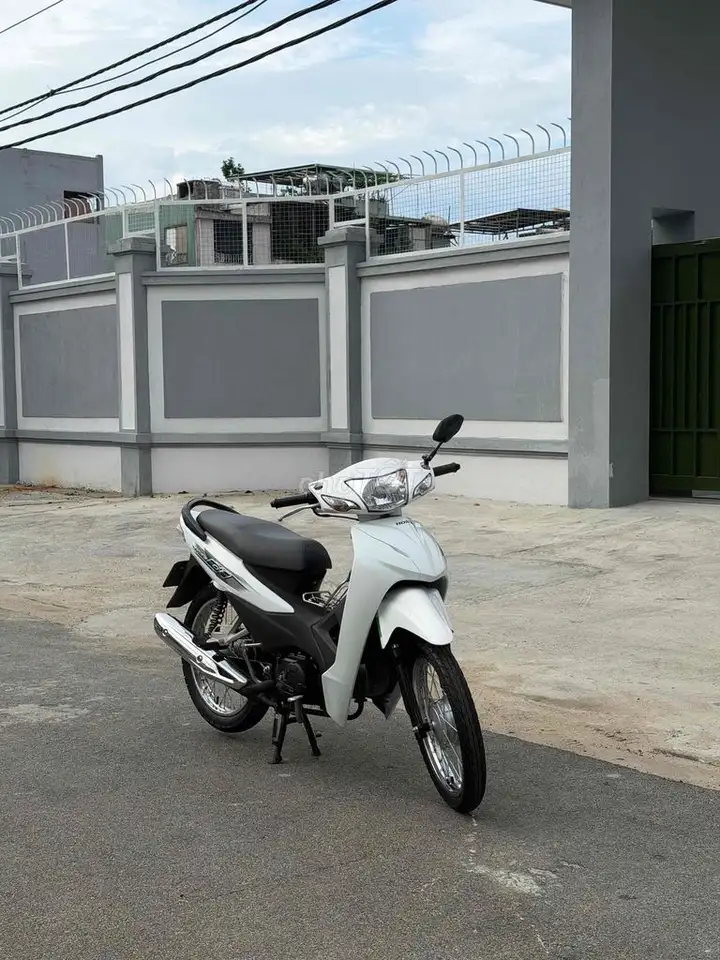 Honda Wave 2024 белый