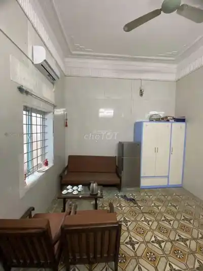 Дом в аренду 50м2, 3 этажа, 3 спальни, Тхань Нхан