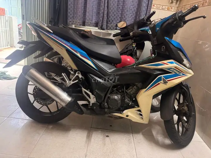 Honda Winner 2018 сине-бело-черный