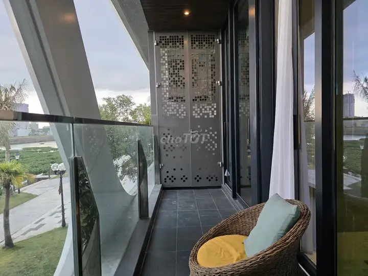 Апартаменты 2к, 83,3 м², Regal Complex, вид на реку, Дананг