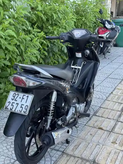 Suzuki Axelo 125 2015 черный