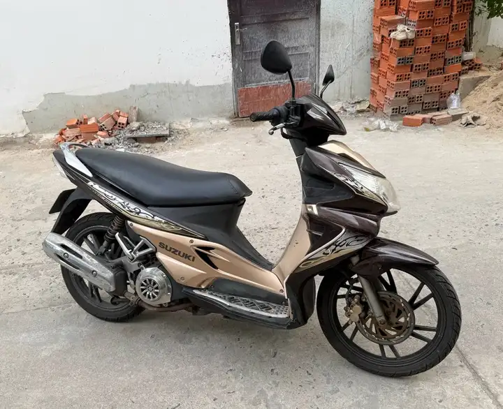 Suzuki Hayate 125
