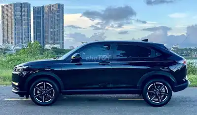Honda HRV 1.5L Bản L 2025 чёрный 12 000 км