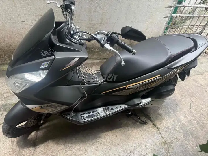 Honda PCX 2017, инжектор, черный