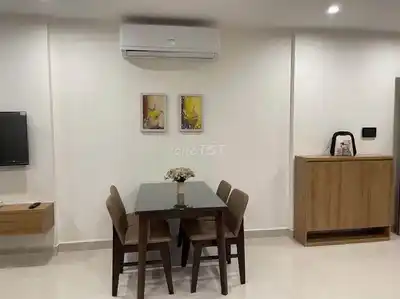 Апартаменты с 2 спальнями в Vinhomes Ocean Park с мебелью