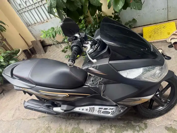 Honda PCX 2017, инжектор, черный