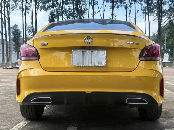 MG MG5 Lux 2022 Желтый 60 тыс. км