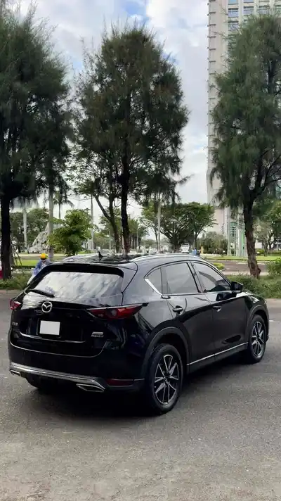 Mazda CX-5 2018 2.5 Premium 75 000 км Черный
