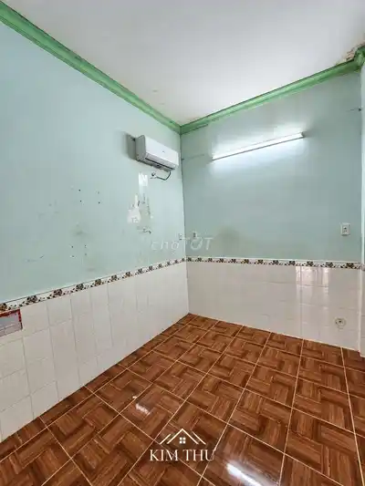 Дом 5x15м, 1 этаж, 2 спальни, 2 санузла на улице Ан Зыонг Выонг