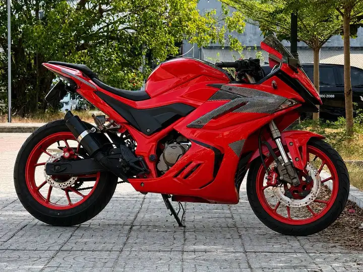 GPX Demon 200RR
