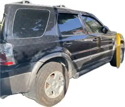 Ford Escape 2005 черный