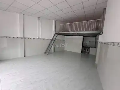 Контакт *** (госпожа Ньунг)