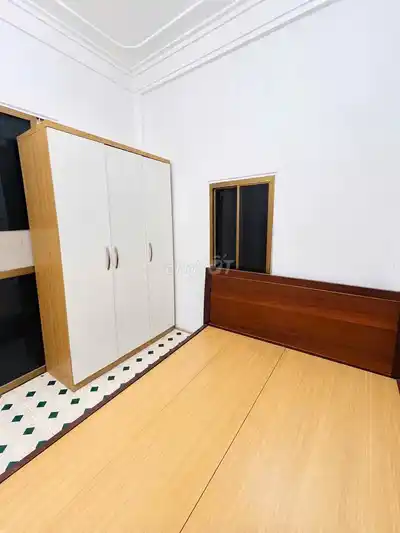 Комната в аренду на улице Кхыонг Динь, Нга Ты Со
