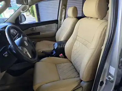 Toyota Fortuner 2016 серебристый 7 мест 134 555 км