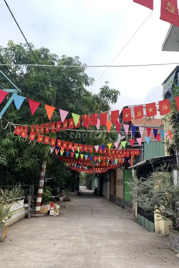 Дом 3 этажа, 3 спальни, улица для авто, QL13, Hiep Binh Phuoc, Thu Duc