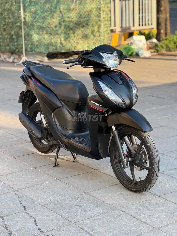 Honda Vision черный матовый спортивный, рег. 2025