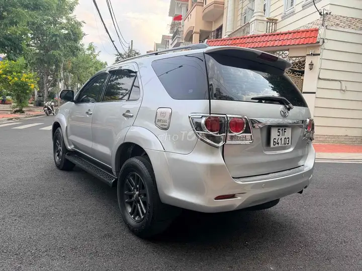 Toyota Fortuner 2.5G механика 7 мест 2016 г.в.