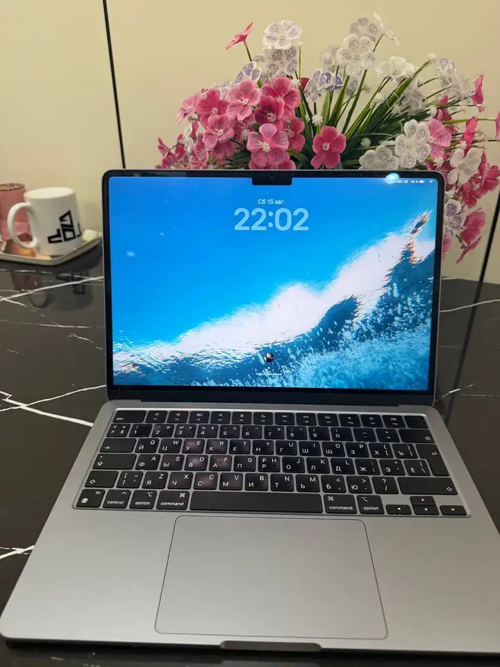 MacBook Air M2