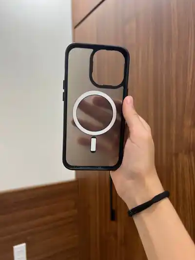 Чехол на iPhone 13 Pro